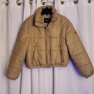 Puffy short coat